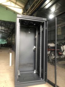 Hình ảnh : Phụ kiện bên trong Tủ rack 27U màu đen chất lượng cao, giá rẻ hãng SeArack .