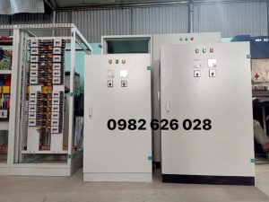 Hình ảnh : Vỏ tủ điện do SeArack trực tiếp sản xuất .