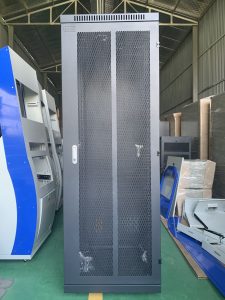 Tủ rack 32U D1000 chất lượng cao, giá rẻ hãng SeArack.