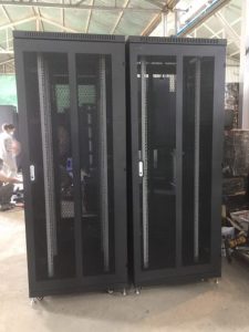 Hình ảnh : Tủ rack 45U D800 chất lượng cao , giá rẻ hãng SeArack sản xuất .